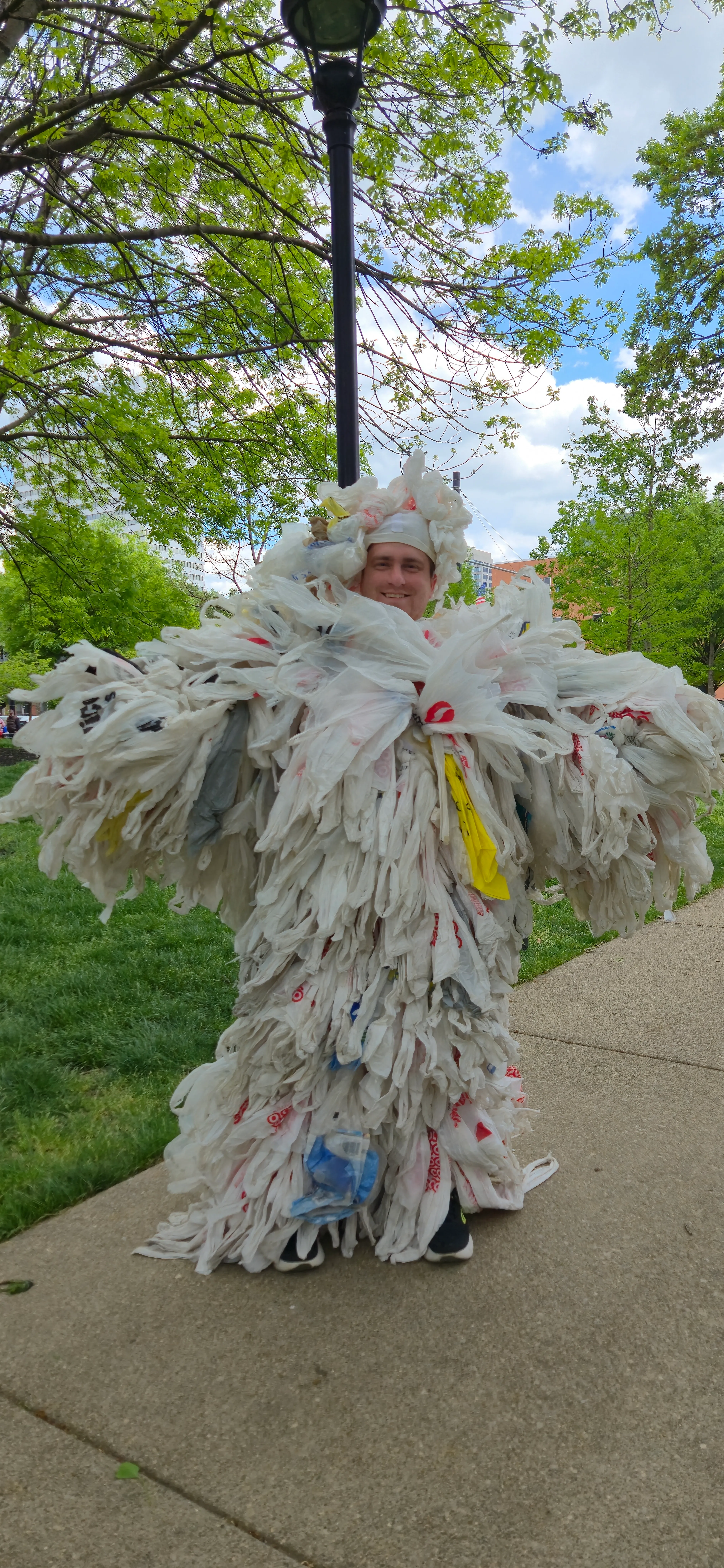 Single-use plastic awareness at Greater Cincinnati Earth Day 2026